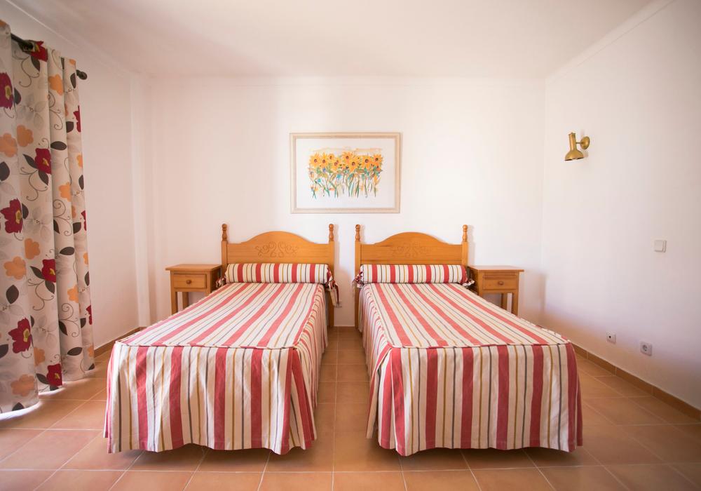 Family apartment Hotel Mirachoro Praia da Rocha ** Portimão Family apartment Hotel Mirachoro Praia da Rocha ** Portimão