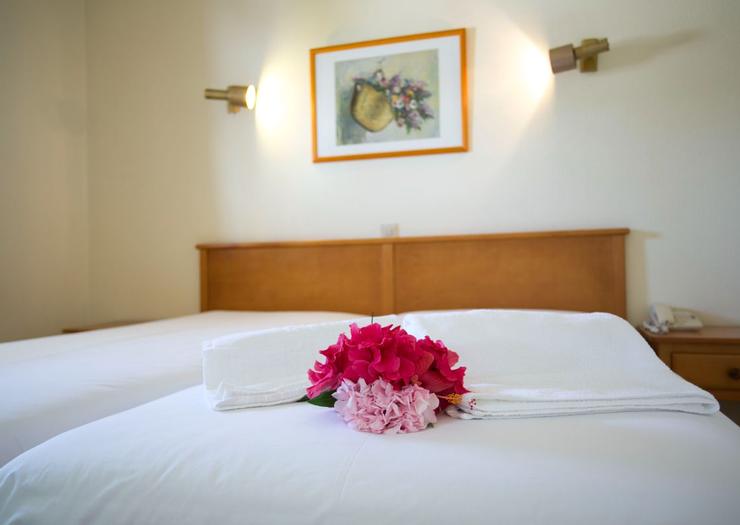 One-Bedroom Apartment with Pool or Sea View Mirachoro Albufeira *** One-Bedroom Apartment with Pool or Sea View Mirachoro Albufeira ***