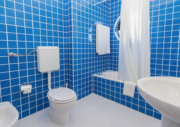 One-Bedroom Apartment with Balcony (4 Adults) Hotel Mirachoro Praia da Rocha ** Portimão One-Bedroom Apartment with Balcony (4 Adults) Hotel Mirachoro Praia da Rocha ** Portimão