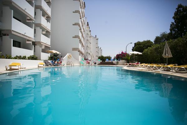 {'titulo': 'Pool', 'imagen': 'uploads/galeriahoteles/PISCINA-apartamentos-mirachoro-1.jpg', 'descripcion': None} Mirachoro Albufeira *** {'titulo': 'Pool', 'imagen': 'uploads/galeriahoteles/PISCINA-apartamentos-mirachoro-1.jpg', 'descripcion': None} Mirachoro Albufeira ***